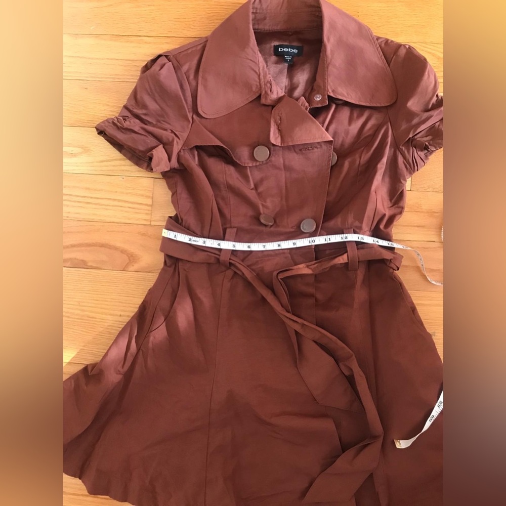 Bebe orange brown short sleeve trench coat dress with buttons and belt in sz S - Picture 6 of 14